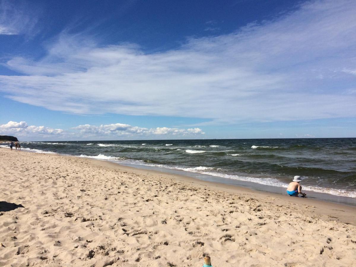 Dom Wakacyjny Katamaran Międzywodzie Buitenkant foto